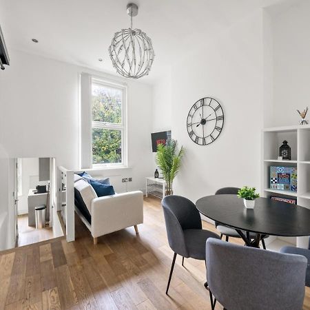 Sg, Cosy Apartment In Paddington Central Londen Buitenkant foto