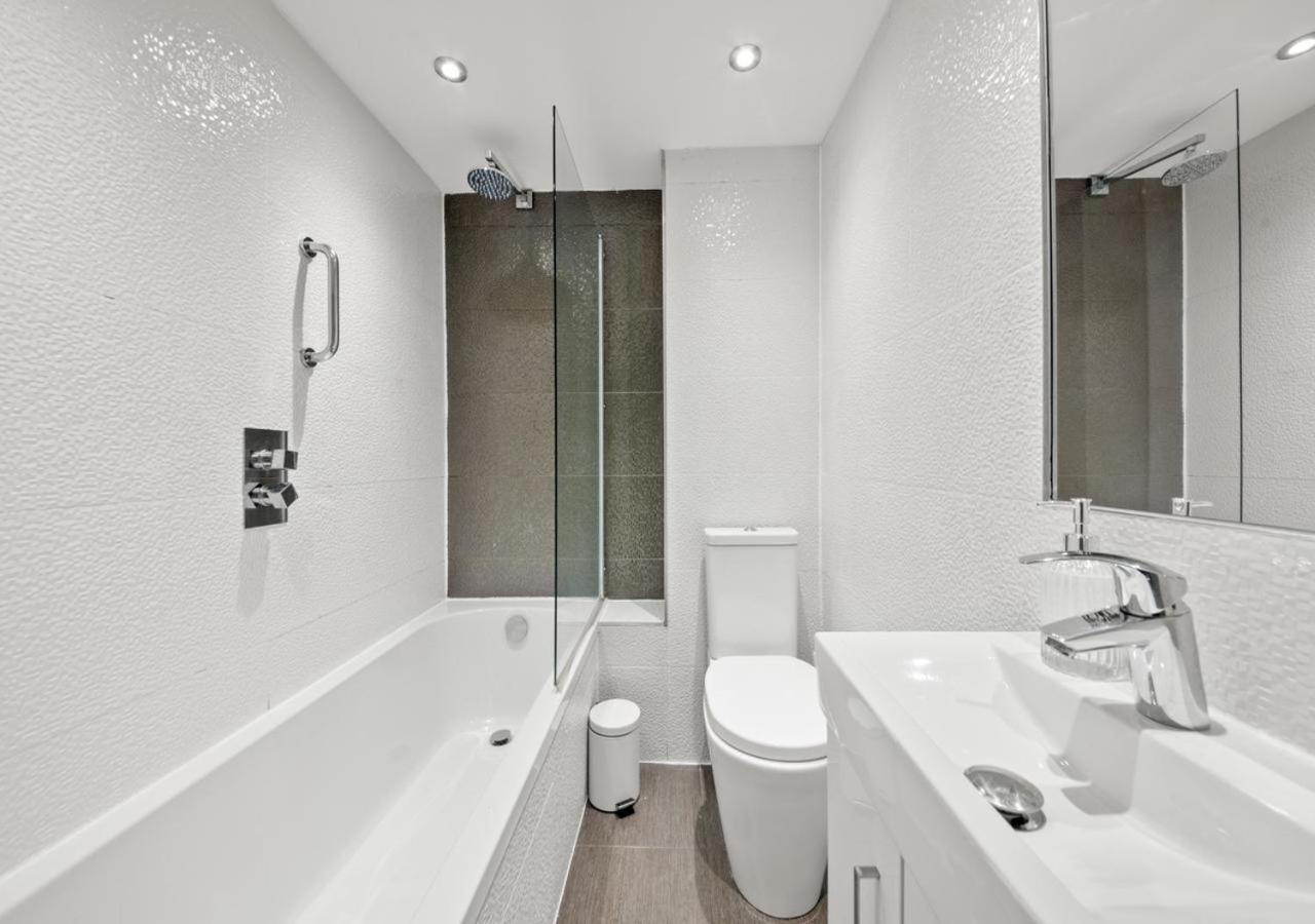 Sg, Cosy Apartment In Paddington Central Londen Buitenkant foto