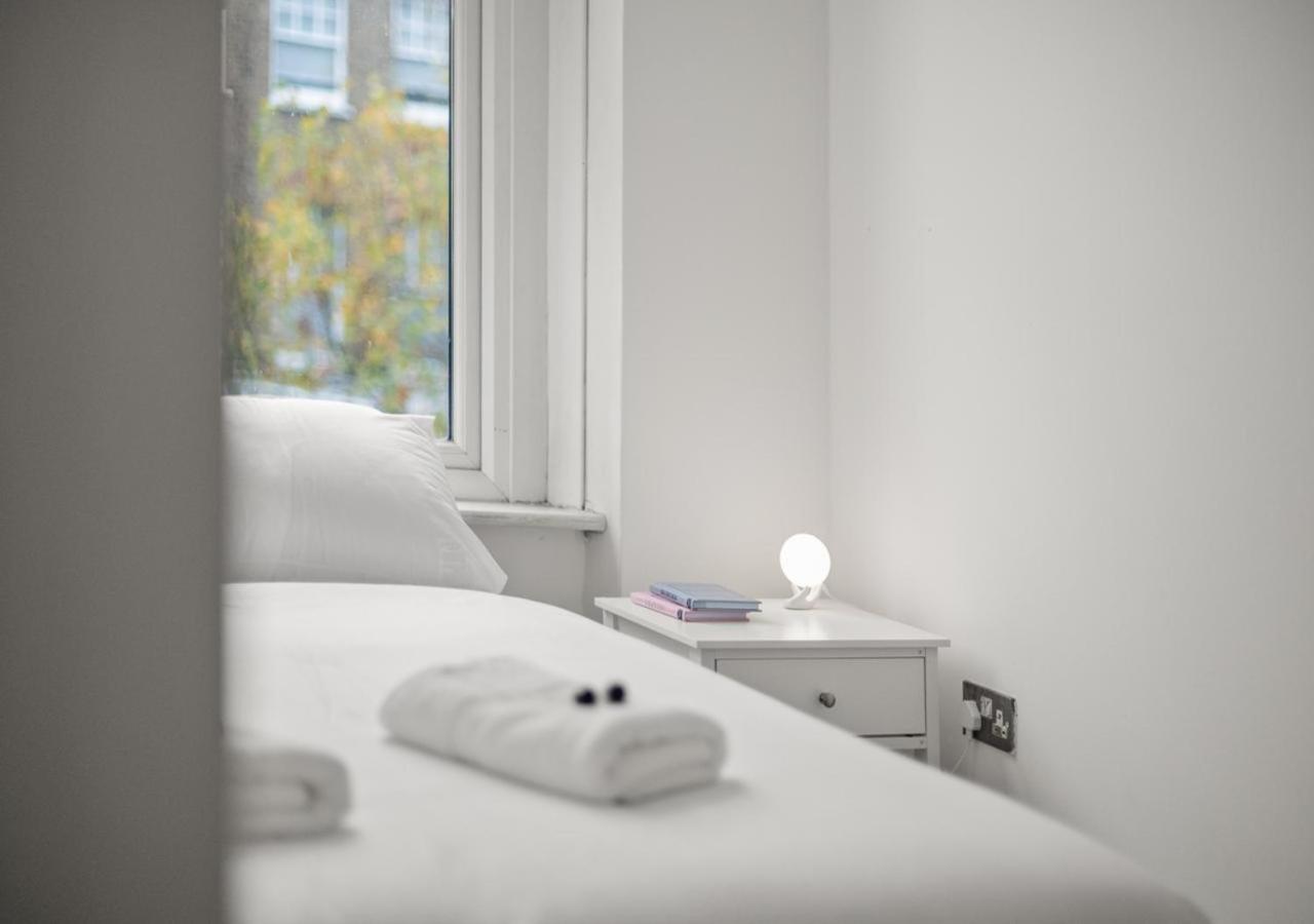 Sg, Cosy Apartment In Paddington Central Londen Buitenkant foto