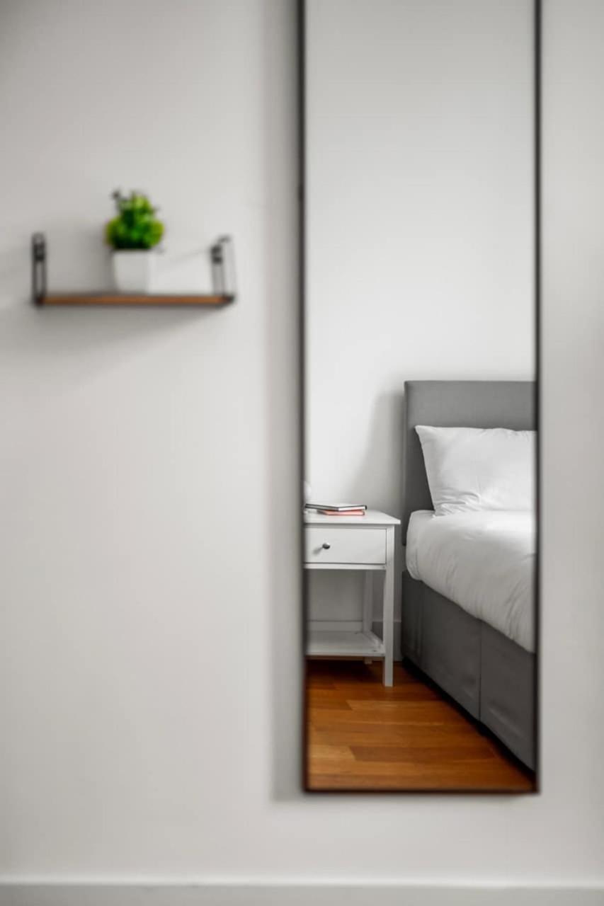 Sg, Cosy Apartment In Paddington Central Londen Buitenkant foto