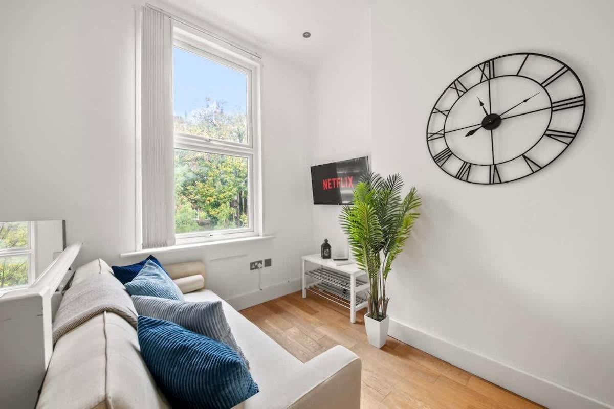 Sg, Cosy Apartment In Paddington Central Londen Buitenkant foto