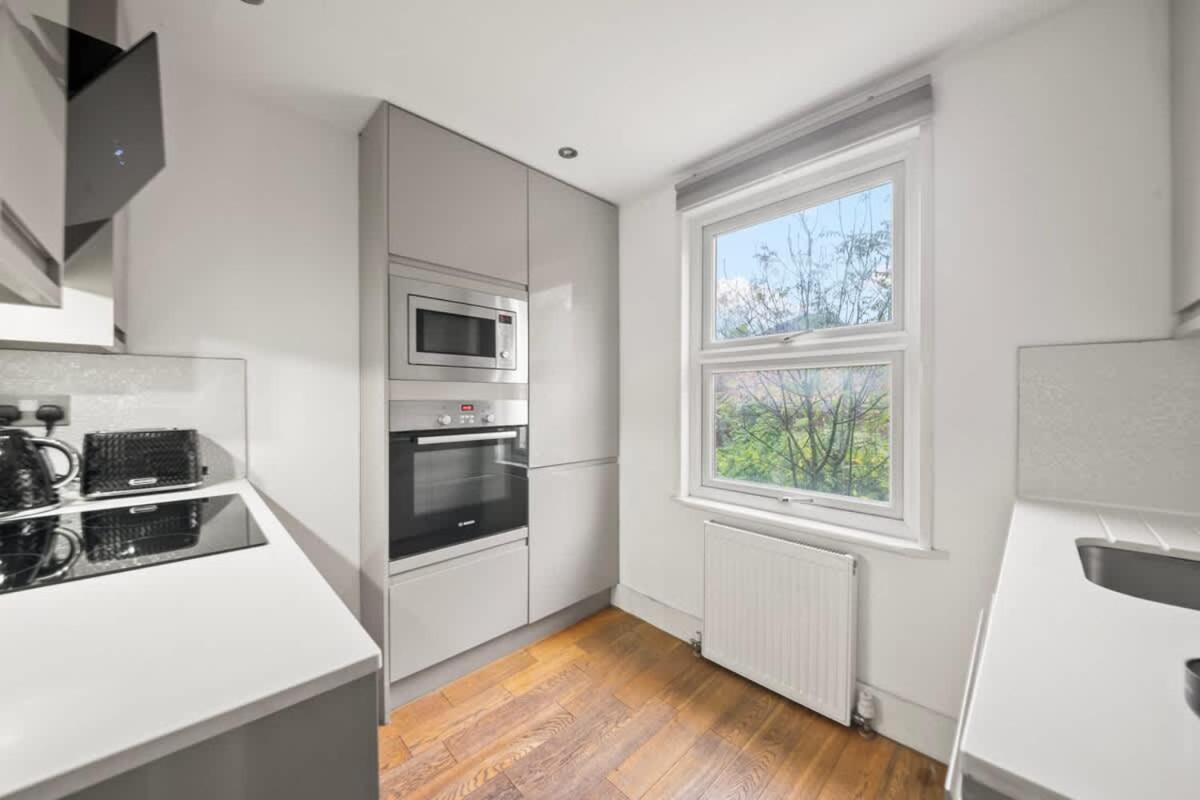 Sg, Cosy Apartment In Paddington Central Londen Buitenkant foto