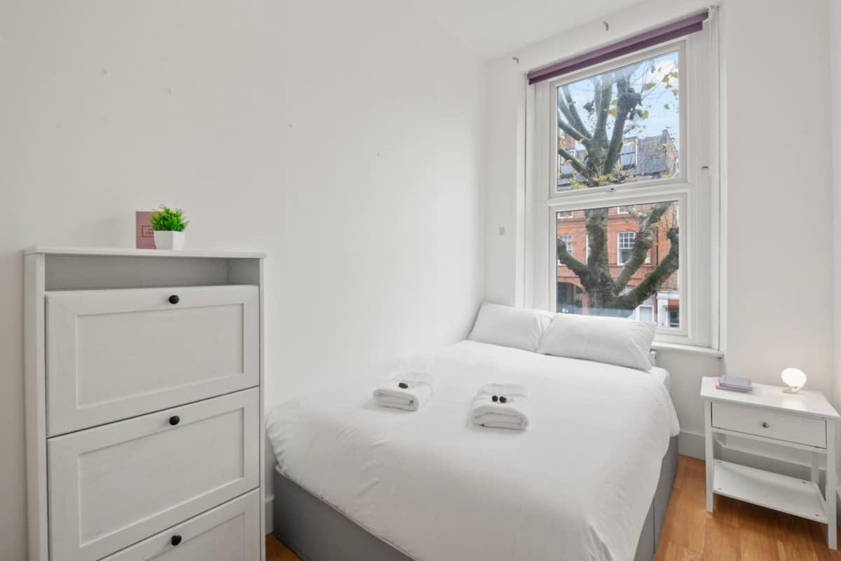 Sg, Cosy Apartment In Paddington Central Londen Buitenkant foto