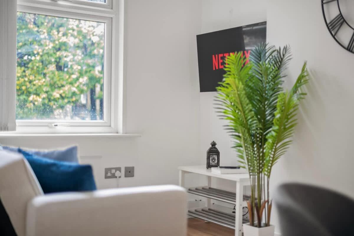 Sg, Cosy Apartment In Paddington Central Londen Buitenkant foto