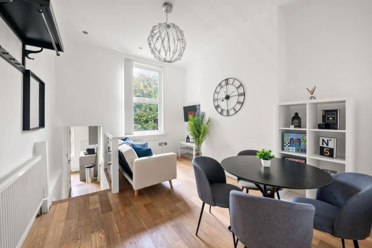 Sg, Cosy Apartment In Paddington Central Londen Buitenkant foto